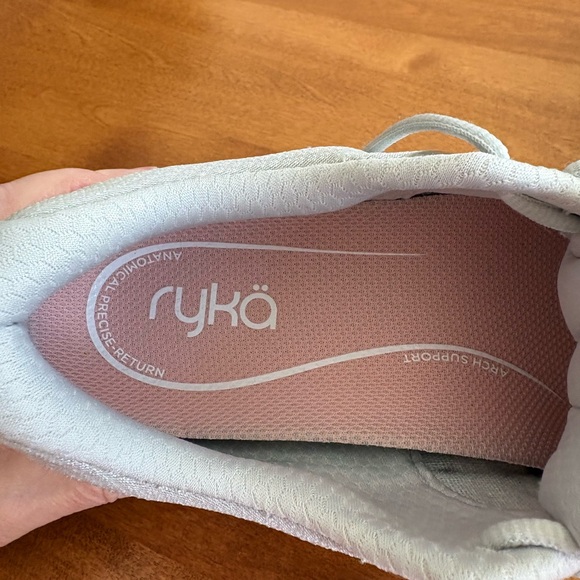Women's Ryka Athletic Shoes - Picture 5 of 7